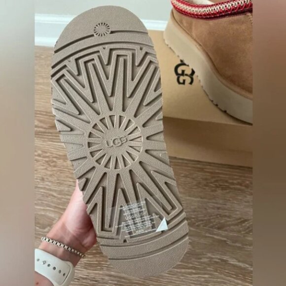 UGG Tazz Chestnut Platform Mule Clog Slipper - Picture 6 of 6